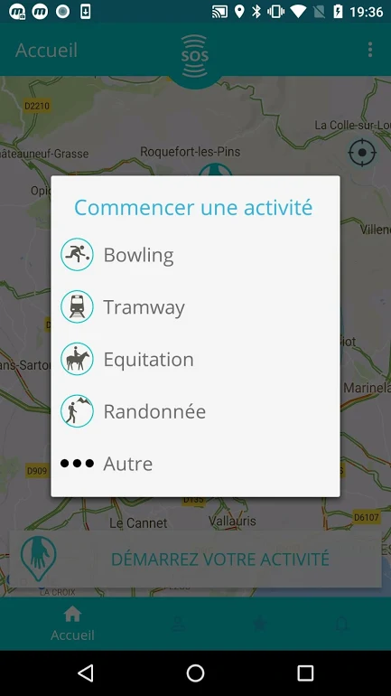 Diapo 4 : Page d'accueil de l'application Lpliz, menu 'commencer une activité', activités proposées: 'Bowling' 'Tramway' 'Équitation' 'Randonnée'.