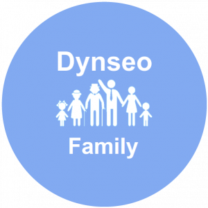 Logo de Dynseo Family un rond bleu avec des personnages blancs représentant une famille complète